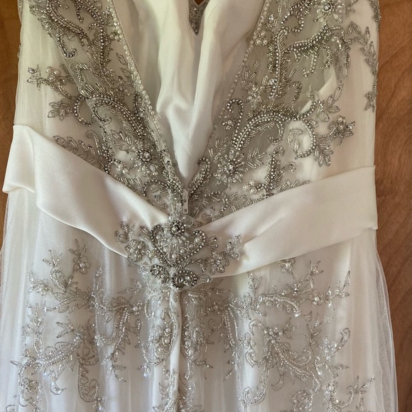 Casablanca wedding dress - Picture 4 of 6